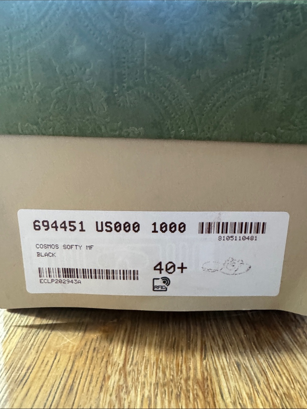 Gucci flat slides size 10.5 - Picture 3 of 5
